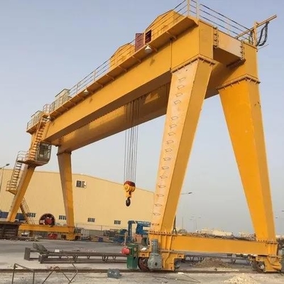 Openluchtmg Modelconstruction gantry crane 32ton in Steenfabriek