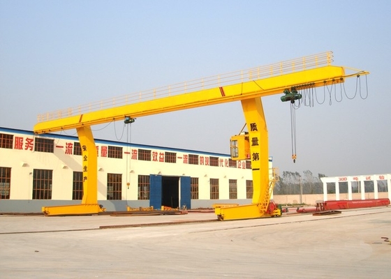16 ton L-type mobiele kranen voor het laden en lossen van zware voorwerpen