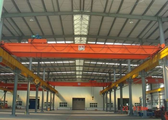 Industriële werkplaats met QD35T dubbelligger bovenloopkraan met trolley