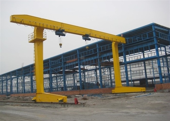 16 ton L-type mobiele kranen voor het laden en lossen van zware voorwerpen
