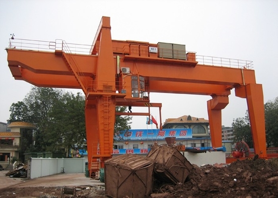 Bandtype van MHL MDG Wegenbouw Crane Equipment 12m 16m 20m Spanwijdte