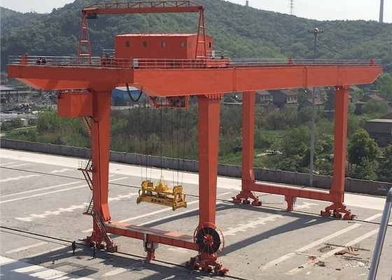 Van de de Band Op rails gemonteerde Container van RMG Rubber de Brugkraan 40T Materiële Behandelingskraan