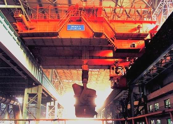 QDY-de Gietlepel van de de Luchtkranen320t Dubbele Haak van de MetallurgieStaalfabriek Behandelingskraan