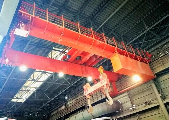 QDY-de Gietlepel van de de Luchtkranen320t Dubbele Haak van de MetallurgieStaalfabriek Behandelingskraan