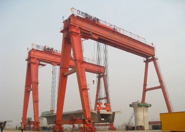 220V 480V 20 de Op zwaar werk berekende Luchtkraan van Ton Double Girder Gantry Crane A3 A8