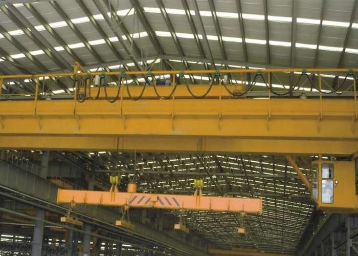 Warehouse Double Girder Eot Crane Rood of op maat gemaakte schilderkleur